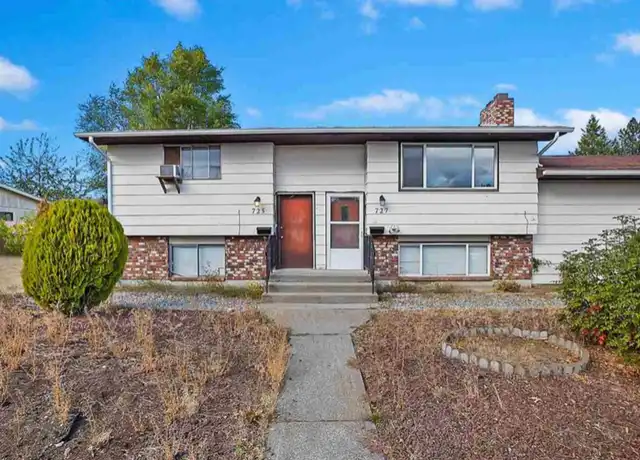 Property at 727 E Olympic Ave, Spokane, WA, 99207, 2 beds, 1 bath, [object Object]