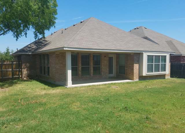 Photo of 905 Remington Ranch Rd, Mansfield, TX 76063