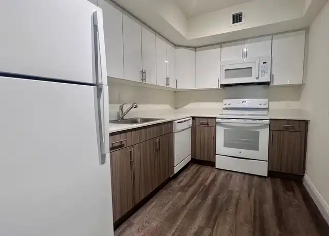 Property at 18335 NW 68th Ave Unit 255-622, Hialeah, FL, 33015, 2 beds, 1 bath, [object Object]