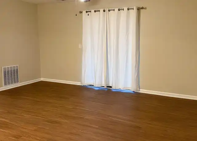 Property at 3609 Woodbriar Cir, Tucker, GA, 30084, 2 beds, 2 baths, [object Object]