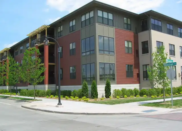 Property at 315 Riverfront Ter, Eau Claire, WI, 54703, 2 beds, 2 baths, [object Object]