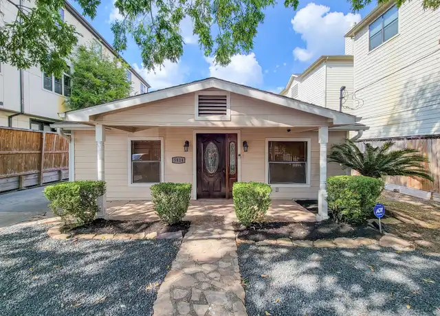 Property at 5814 Darling St, Houston, TX, 77007, 2 beds, 1 bath, [object Object]