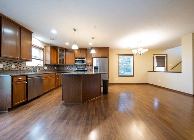Photo of 15630 60th Ave N, Minneapolis, MN 55446