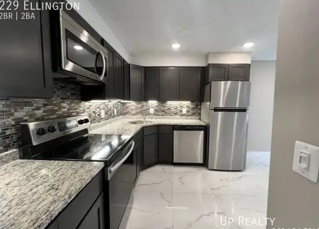 Property at 229 Ellington Rd, East Hartford, CT, 06108, 2 beds, 1.5 baths, [object Object]