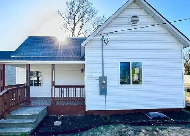 Property at 603 S 1st St, Benton, AR, 72015, 3 beds, 1 bath, [object Object]