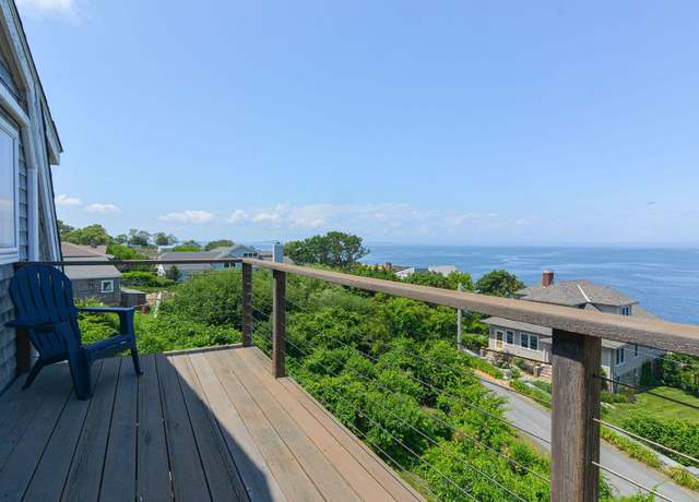 Photo of 17 Wishart Rd, Gloucester, MA 01930