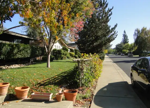 Property at 744 Wimbledon Rd, Walnut Creek, CA, 94598, 5 beds, 3 baths, [object Object]