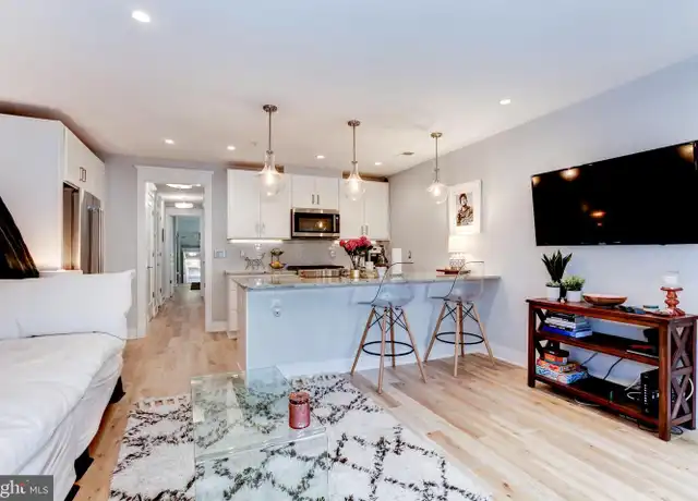 Property at 2233 40th Pl NW #2, Washington, DC, 20007, 2 beds, 2 baths, [object Object]