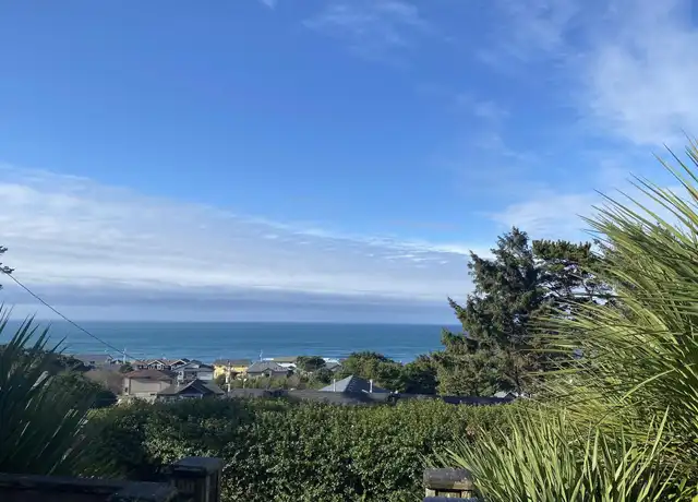 Property at 5330 Neptune Ln Unit 3, Lincoln City, OR, 97367, 2 beds, 1 bath, [object Object]