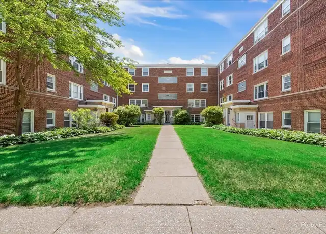 Property at 2717 W Berwyn Ave Unit 2, Chicago, IL, 60625, 2 beds, 1 bath, [object Object]