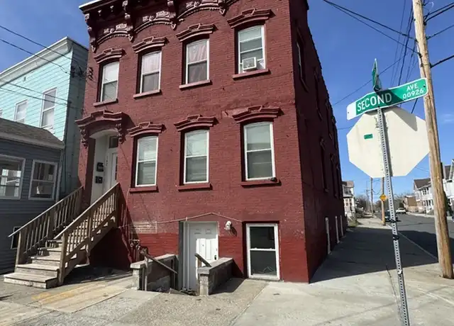 Property at 167 Second Ave Unit 1, Albany, NY, 12202, 2 beds, 1 bath, [object Object]