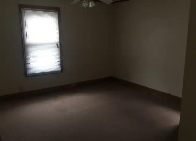 Property at 618 Grant St, Charleston, WV, 25302, 2 beds, 1 bath, [object Object]
