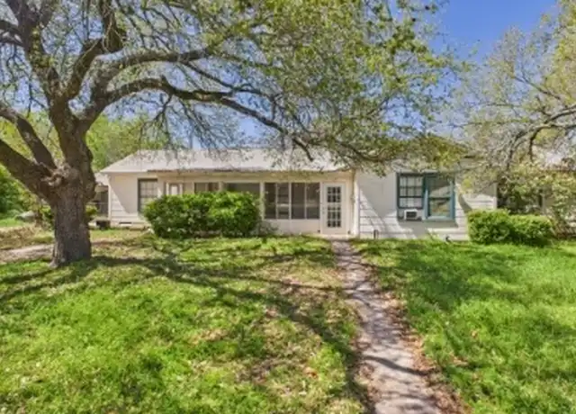 Property at 722 Garden Acres Blvd, Bryan, TX, 77802, 3 beds, 2 baths, [object Object]