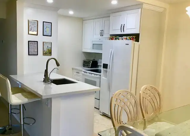 Property at 3026 Exeter #3026, Boca Raton, FL, 33434, 2 beds, 1.5 baths, [object Object]
