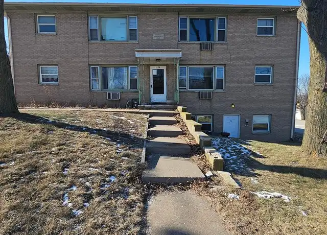 Property at 1124 W 4th St #6, Sterling, IL, 61081, 1 bed, 1 bath, [object Object]