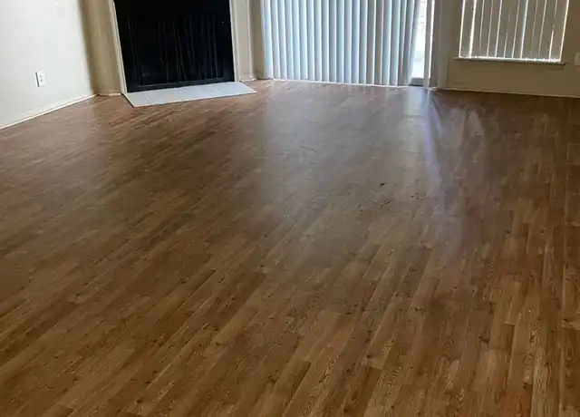 Property at 2403 E 55th Pl Unit 11, Tulsa, OK, 74105, 1 bed, 1 bath, [object Object]