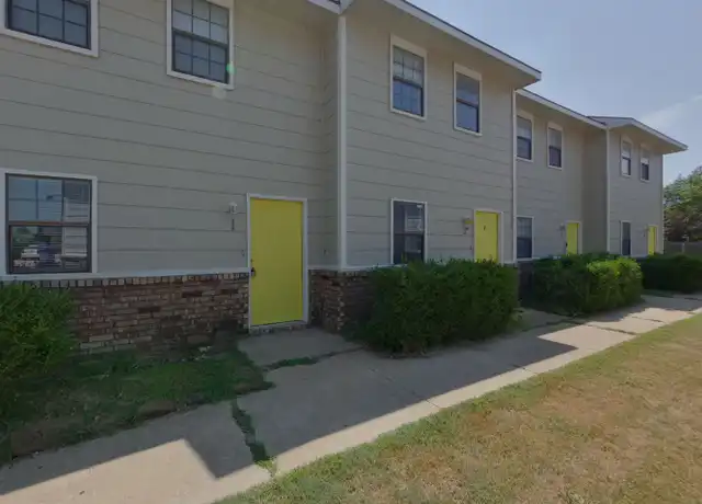Property at 3227 S Illinois St Unit 1, Wichita, KS, 67217, 2 beds, 1.5 baths, [object Object]