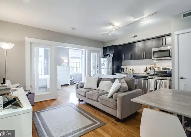 Property at 1320 Pine St Unit 3F, Philadelphia, PA, 19107, 1 bed, 1 bath, [object Object]
