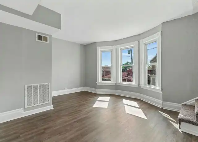 Property at 2200 Milligan Ave Apt 2, Pittsburgh, PA, 15218, 3 beds, 1 bath, [object Object]