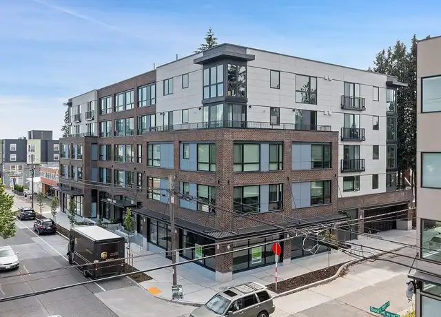 Property at Maple Leaf Apartments - 8829 Roosevelt Way NE, Seattle, WA, 98115, 1 bed, 1 bath, [object Object]