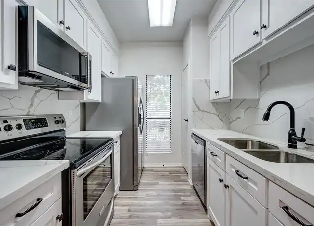 Property at 7950 N Stadium Dr #231, Houston, TX, 77030, 2 beds, 2 baths, [object Object]
