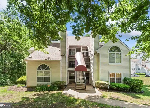 Property at 1013 Fallcrest Ct Unit 4-203, Bowie, MD, 20721, 2 beds, 1 bath, [object Object]