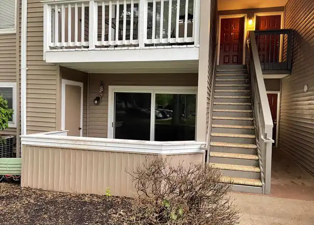 Property at 18217 Swiss Cir, Germantown, MD, 20874, 1 bed, 1 bath, [object Object]