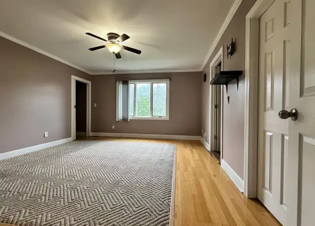 Property at 25392 Surrey Ln, Farmington Hills, MI, 48335, 4 beds, 3 baths, [object Object]
