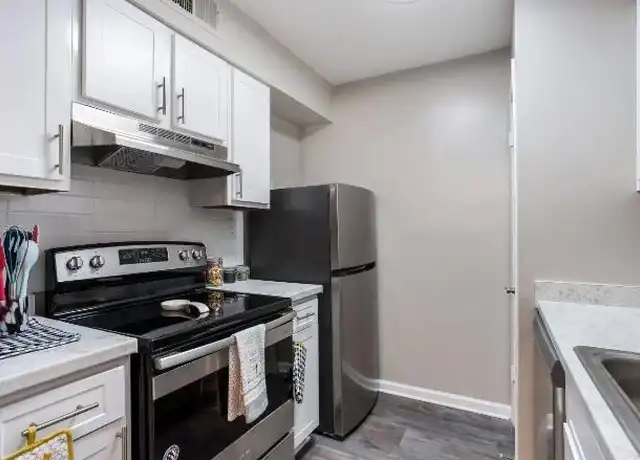 Property at 109 Pine Knoll Dr, Ridgeland, MS, 39157, 1 bed, 1 bath, [object Object]