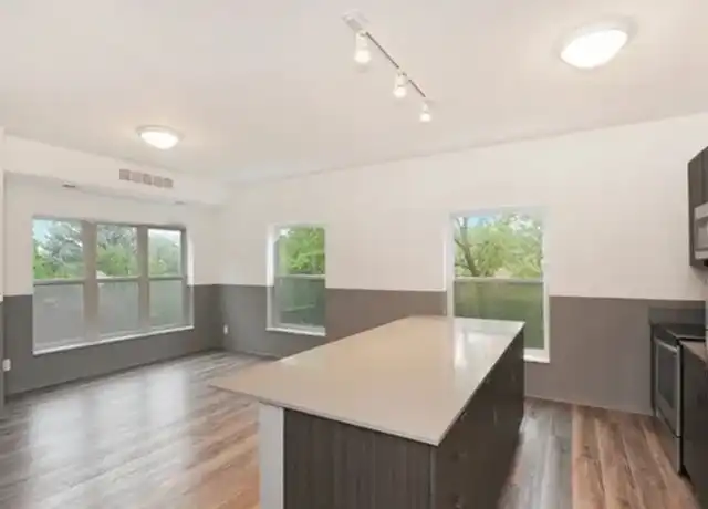 Property at 617 10th Ave SE Unit 203, Minneapolis, MN, 55414, 4 beds, 3 baths, [object Object]