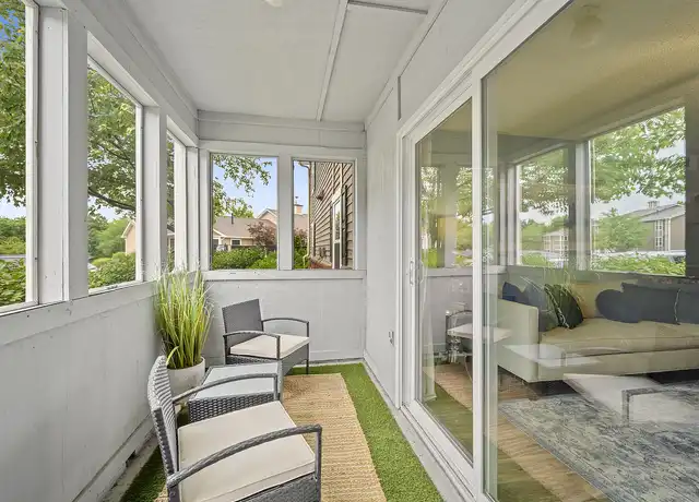 Property at Paddock Club - 8000 Preakness Dr, Florence, KY, 41042, 1-3 bed, 1-2 bath, [object Object]