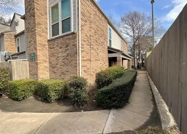 Property at 2331 N Davis Dr Unit D, Arlington, TX, 76012, 2 beds, 2.5 baths, [object Object]