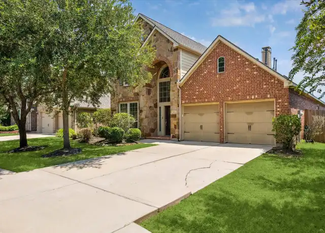 Property at 6223 Falling Briar Ln, Sugar Land, TX, 77479, 4 beds, 3.5 baths, [object Object]