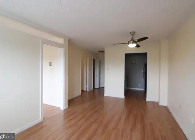 Property at 1225 Martha Custis Dr #1403, Alexandria, VA, 22302, 1 bed, 1 bath, [object Object]