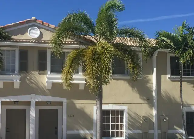 Property at 5935 Glasgow Way, Tamarac, FL, 33321, 3 beds, 2.5 baths, [object Object]