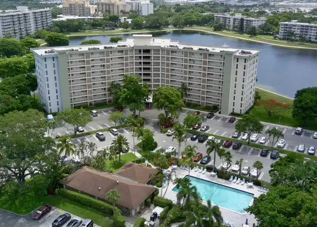 Property at 2940 N Course Dr #204, Pompano Beach, FL, 33069, 2 beds, 2 baths, [object Object]