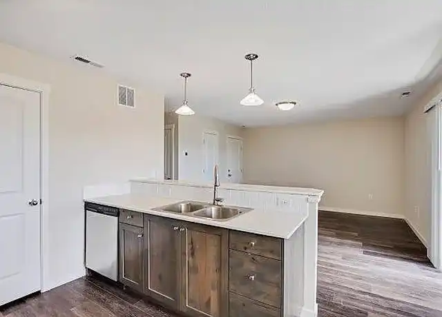 Property at Owyhee Park Apartments - 3022 S Owyhee St, Boise, ID, 83705, 1-2 bed, 1-2 bath, [object Object]