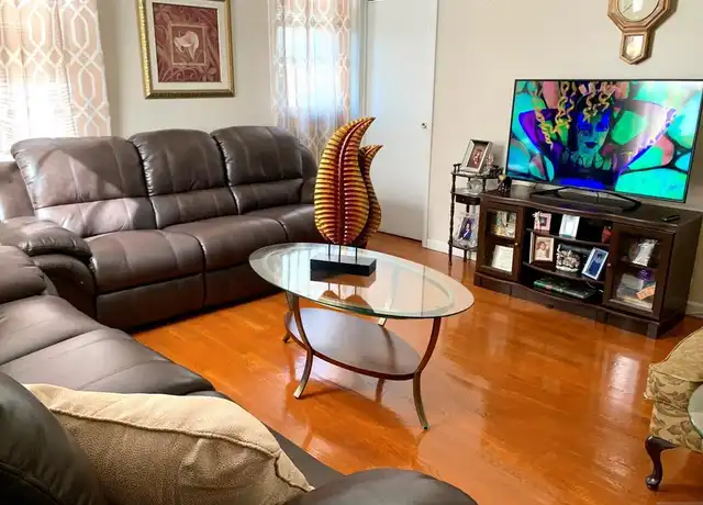 Property at 75 Bleecker St Unit 1, Jersey City, NJ, 07307, 2 beds, 1 bath, [object Object]