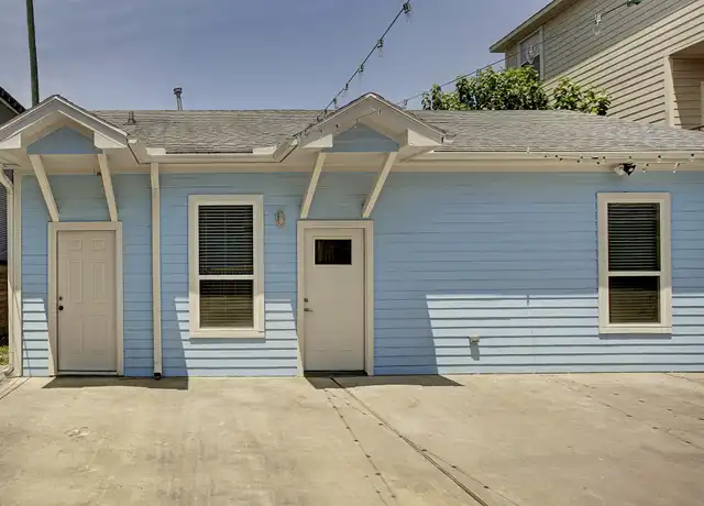 Property at 1541 Ashland St Unit 3, Houston, TX, 77008, 2 beds, 1 bath, [object Object]