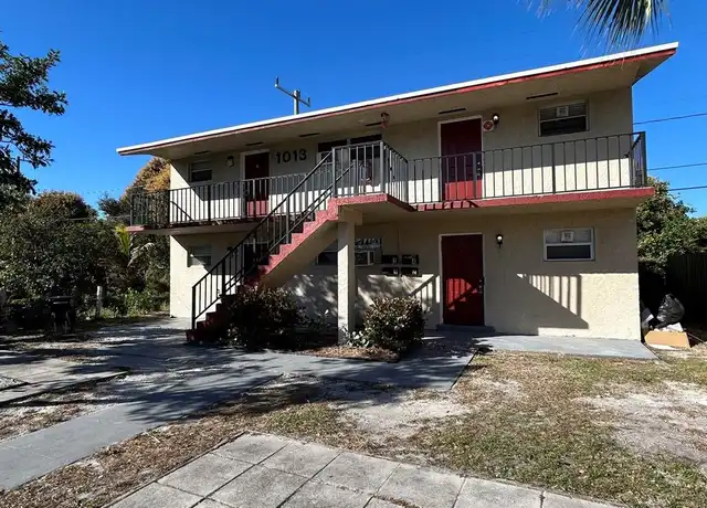 Property at 1013 S F St Unit 2, Lake Worth Beach, FL, 33460, 1 bed, 1 bath, [object Object]