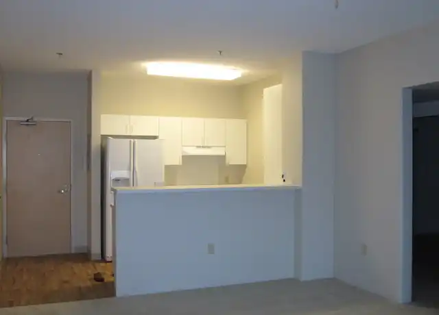Property at 3009 Ala Makahala Pl #114, Honolulu, HI, 96818, 2 beds, 1 bath, [object Object]