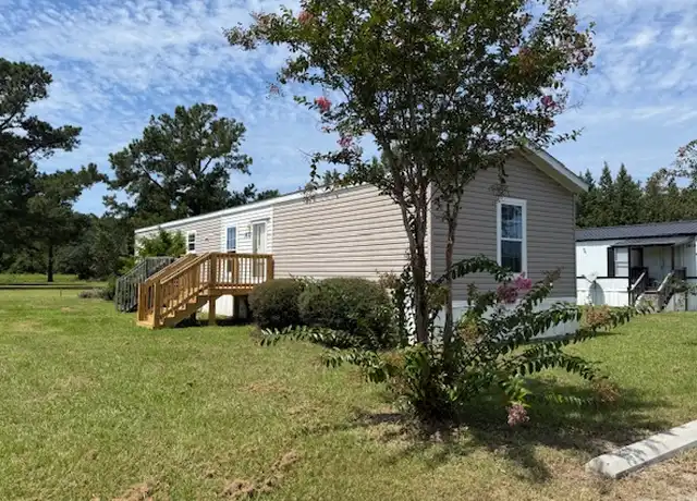 Property at 1423 Chris Ave, Florence, SC, 29506, 3 beds, 2 baths, [object Object]