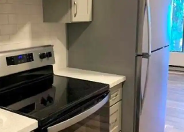 Property at 405 E Titus St Unit 302, Kent, WA, 98030, 2 beds, 1.5 baths, [object Object]