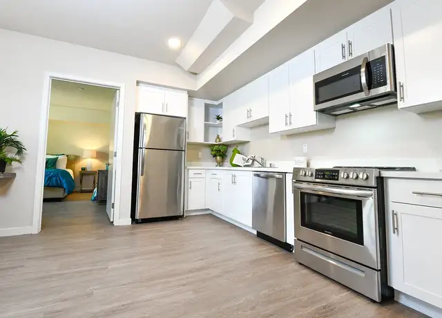 Photo of 710 Breeze Hill Rd, Vista, CA 92081