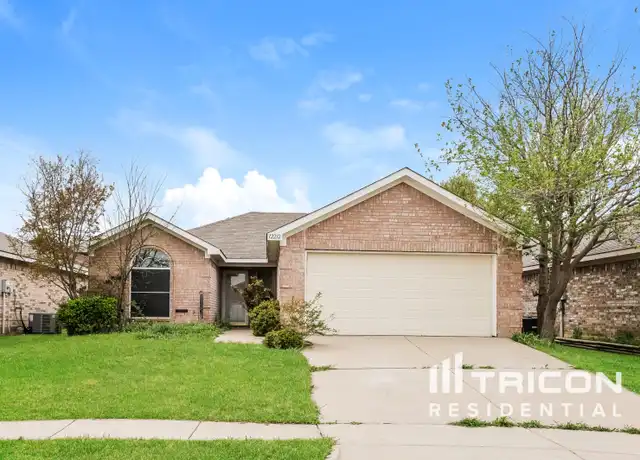 Property at 12212 Rolling Ridge Dr, Burleson, TX, 76028, 3 beds, 2 baths, [object Object]