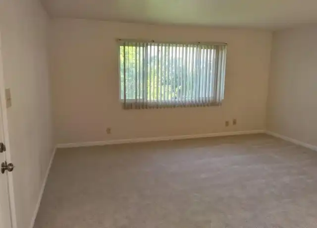 Property at 2131 Stanton Ave, San Pablo, CA, 94806, 2 beds, 1 bath, [object Object]