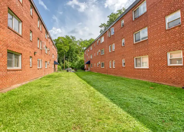 Property at 275 Westland St Unit 285 a3, Hartford, CT, 06112, 2 beds, 1 bath, [object Object]