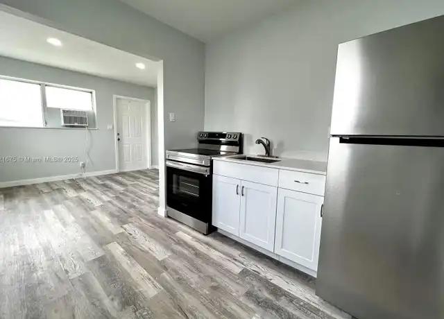 Property at 801 NW 7th Ave #1, Hallandale Beach, FL, 33009, 2 beds, 1 bath, [object Object]