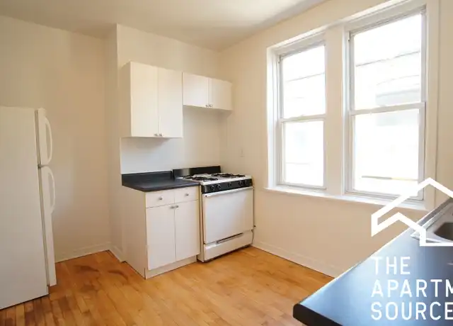 Property at 3046 W Wellington Ave Unit 1, Chicago, IL, 60618, 1 bed, 1 bath, [object Object]