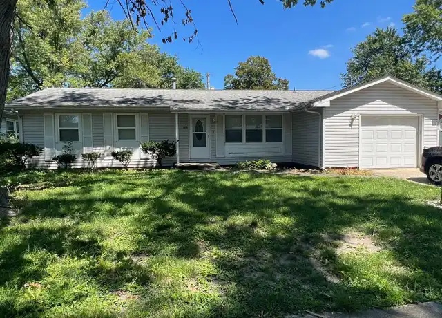 Property at 1910 Winchester Dr, Champaign, IL, 61821, 3 beds, 1.5 baths, [object Object]